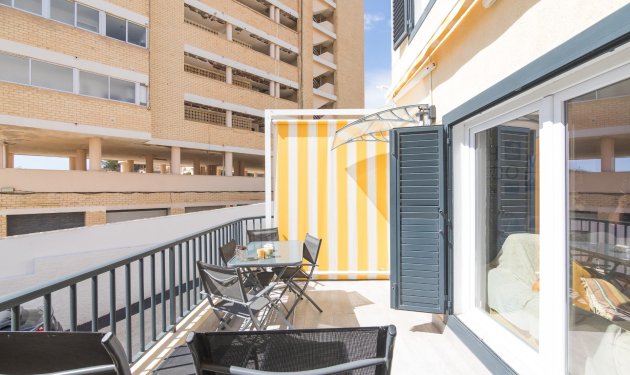 Resale - Bungalow - Arenales del Sol - Zona paseo maritimo