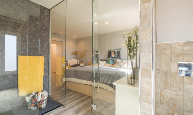 Resale - Bungalow - Arenales del Sol - Zona paseo maritimo