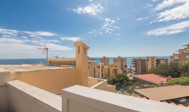Resale - Bungalow - Arenales del Sol - Zona paseo maritimo