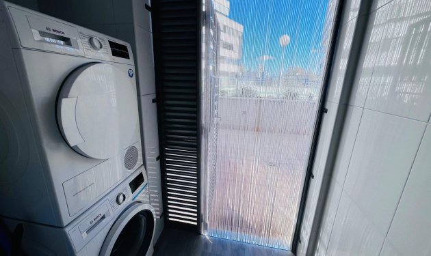 Resale - Planta baja - Elche - Zona Universidad