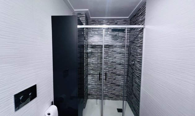 Resale - Planta baja - Elche - Zona Universidad