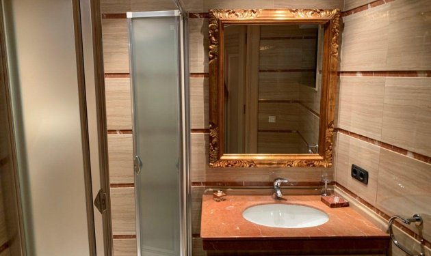 Resale - Chalet - Alicante - Playa de San Juan