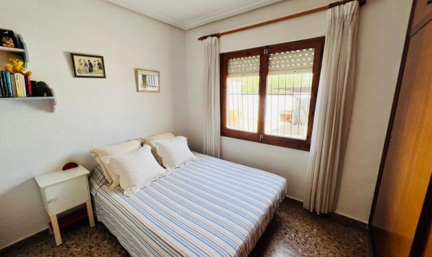 Resale - Chalet - Elche Pedanías - Maitino-Perleta