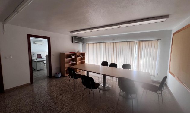 Resale - Nave industrial - Albatera - Pueblo 11