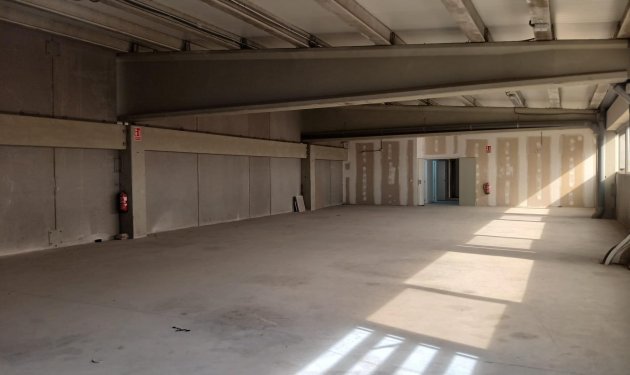 Long Term Rental - Nave industrial - San Vicente del Raspeig - Poligono Canastell