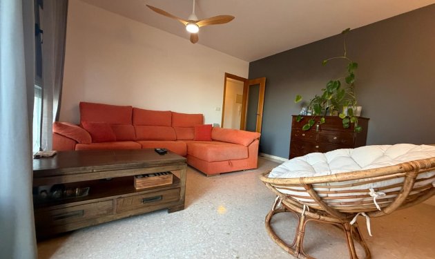 Resale - Apartamento - Elche - Zona Deportiva-Nuevo Altabix