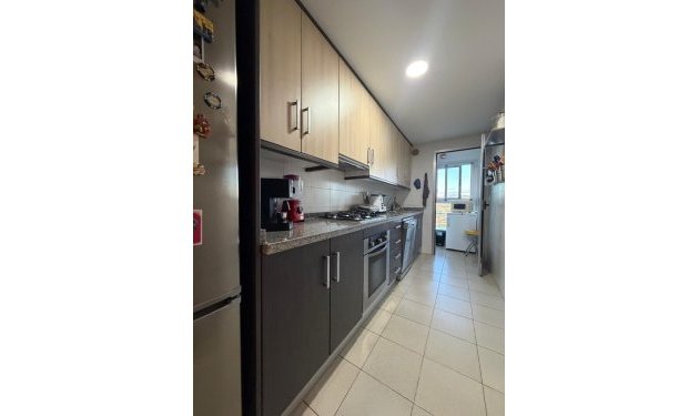 Resale - Apartamento - Elche - Zona Deportiva-Nuevo Altabix