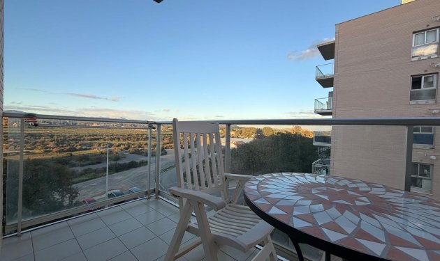 Resale - Apartamento - Elche - Zona Deportiva-Nuevo Altabix