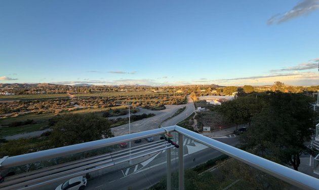 Resale - Apartamento - Elche - Zona Deportiva-Nuevo Altabix