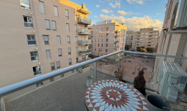 Resale - Apartamento - Elche - Zona Deportiva-Nuevo Altabix