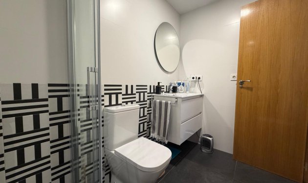 Resale - Apartamento - Elche - Zona Deportiva-Nuevo Altabix