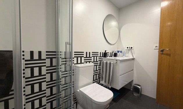 Resale - Apartamento - Elche - Zona Deportiva-Nuevo Altabix