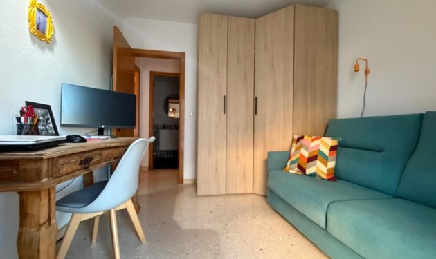 Resale - Apartamento - Elche - Zona Deportiva-Nuevo Altabix