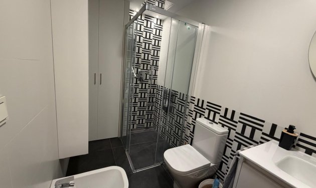 Resale - Apartamento - Elche - Zona Deportiva-Nuevo Altabix