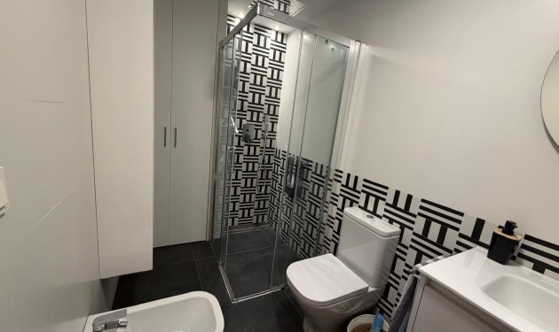 Resale - Apartamento - Elche - Zona Deportiva-Nuevo Altabix