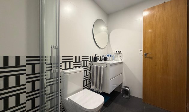 Resale - Apartamento - Elche - Zona Deportiva-Nuevo Altabix