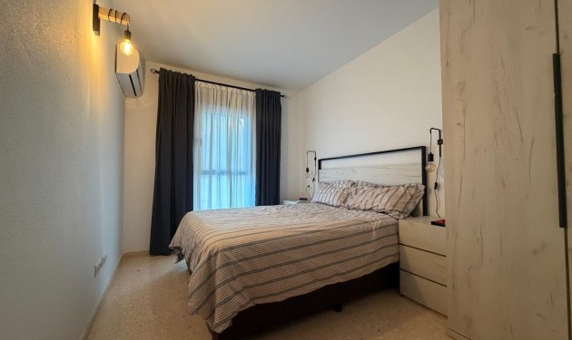 Resale - Apartamento - Elche - Zona Deportiva-Nuevo Altabix