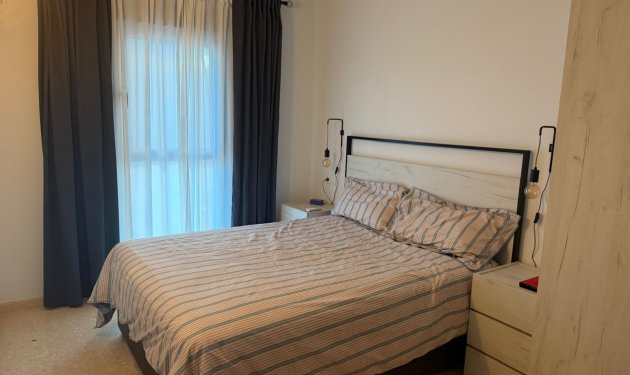 Resale - Apartamento - Elche - Zona Deportiva-Nuevo Altabix