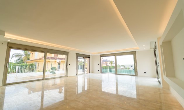 New Build - Chalet - Elche Pedanías - Peña las Águilas