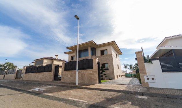 New Build - Chalet - Elche Pedanías - Peña las Águilas