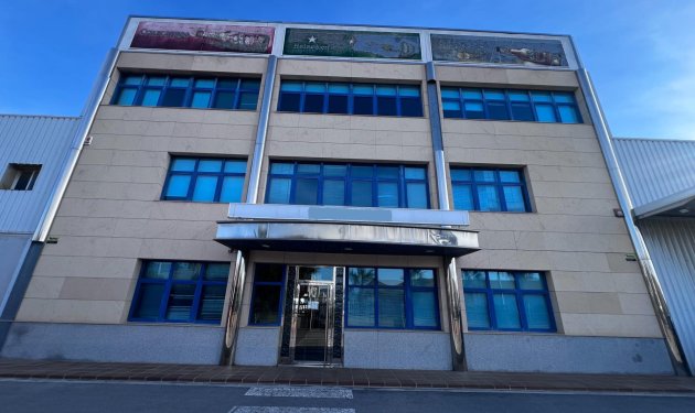 Long Term Rental - Nave industrial - Alicante - Poligono de atalayas