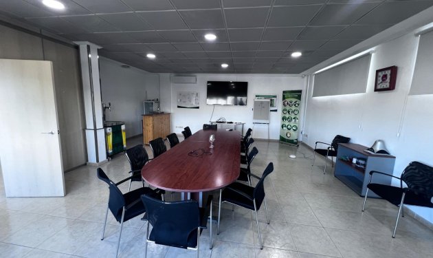 Long Term Rental - Nave industrial - Alicante - Poligono de atalayas