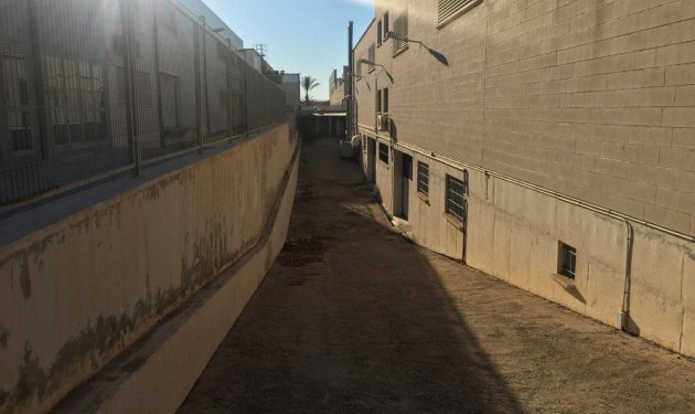 Resale - Nave industrial - Elche Pedanías - Poligono torrellano