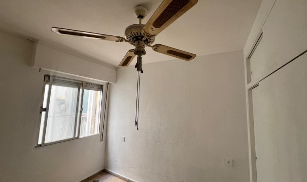 Resale - Piso - Santa Pola - Eroski