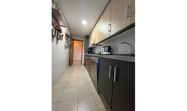 Resale - Piso - Elche - Zona Deportiva-Nuevo Altabix