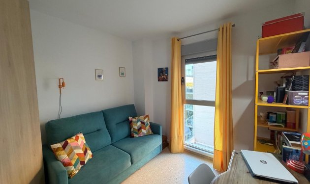 Resale - Piso - Elche - Zona Deportiva-Nuevo Altabix