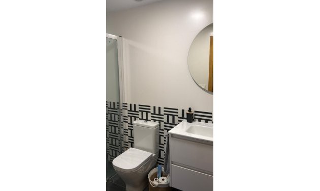 Resale - Piso - Elche - Zona Deportiva-Nuevo Altabix