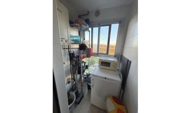 Resale - Piso - Elche - Zona Deportiva-Nuevo Altabix