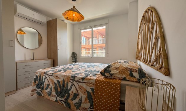 Resale - Piso - Torrevieja - Playa de los Naufragos