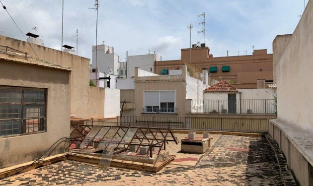 Resale - Edificio - Elche - Centro