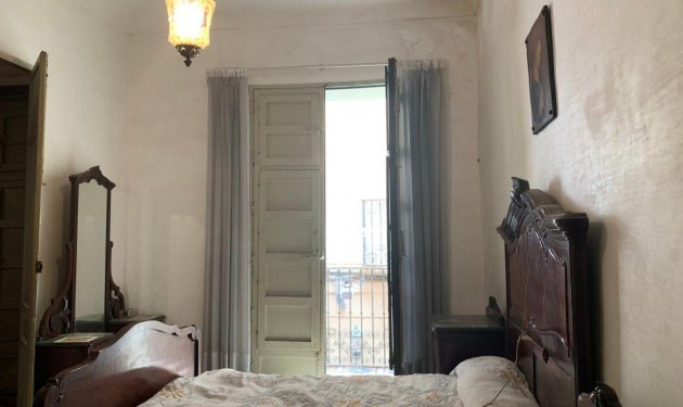 Resale - Edificio - Elche - Centro