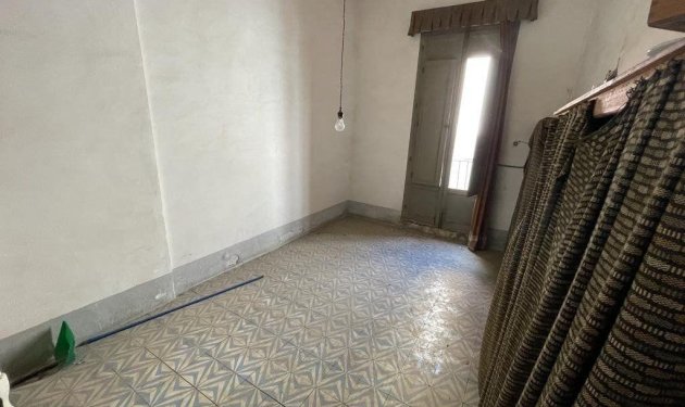 Resale - Edificio - Elche - Centro