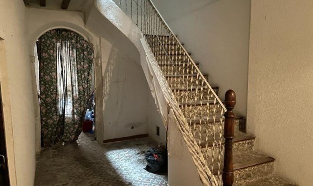 Resale - Edificio - Elche - Centro