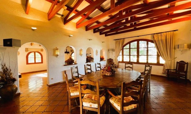 Resale - Finca rústica - Novelda - SERRETA