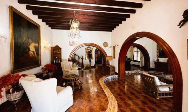 Resale - Finca rústica - Novelda - SERRETA