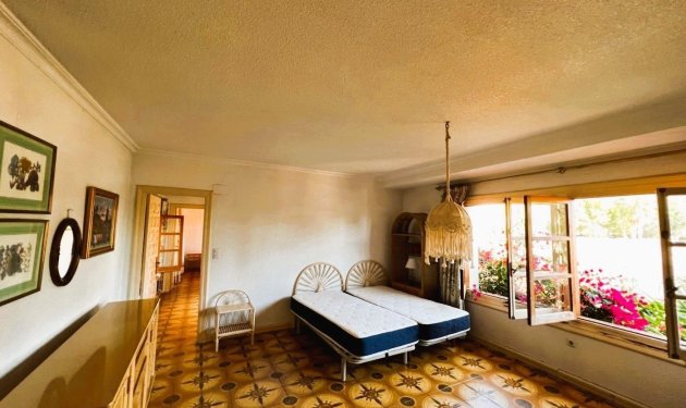 Resale - Finca rústica - Novelda - SERRETA