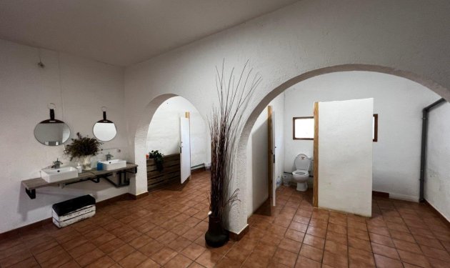 Resale - Finca rústica - Novelda - SERRETA