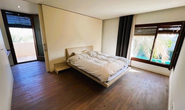 Resale - Chalet - Elche Pedanías - Valverde