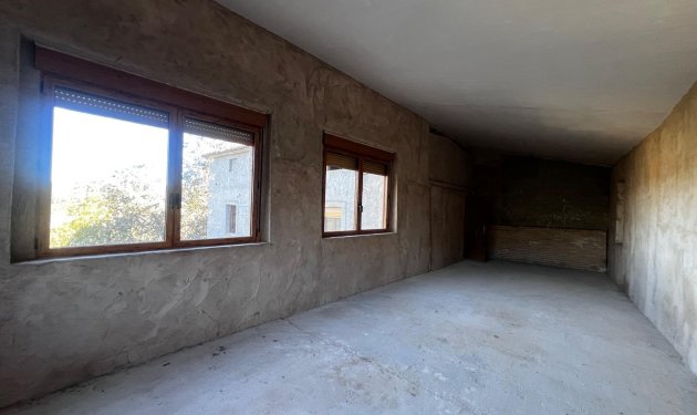 Resale - Finca rústica - Bocairent - Sierra de Mariola