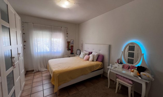 Resale - Chalet - Elche Pedanías - Valverde