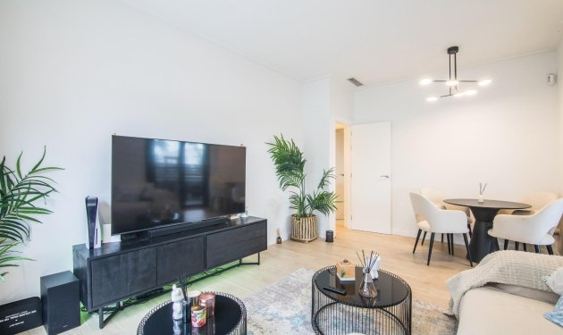 Resale - Planta baja - Elche - Travalón