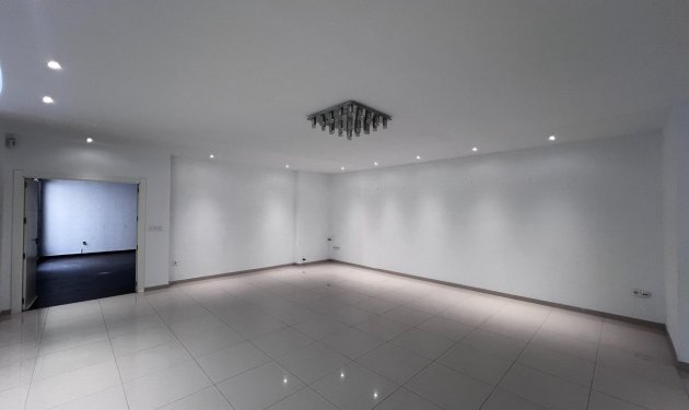 Resale - Chalet - Elche Pedanías - Peña las Águilas