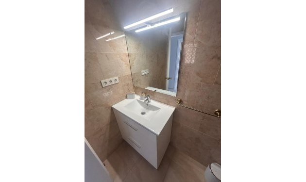 Resale - Piso - Torrevieja - Playa de los Naufragos