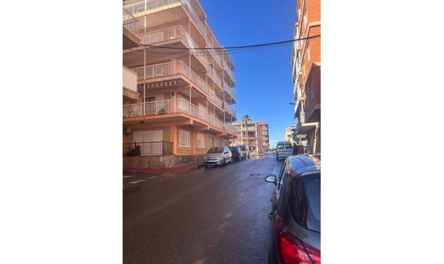 Resale - Piso - Torrevieja - Playa de los Naufragos
