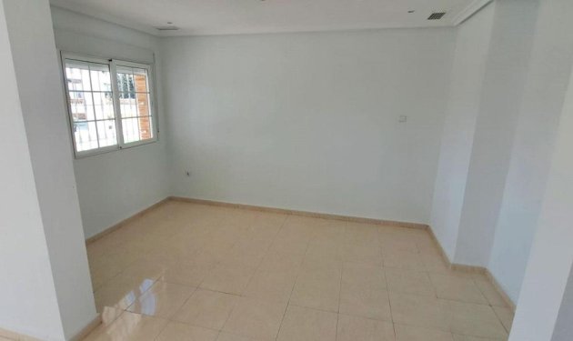 Odsprzedaż - Villa - Catral