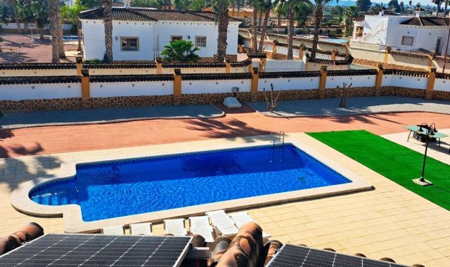 Odsprzedaż - Villa - Catral